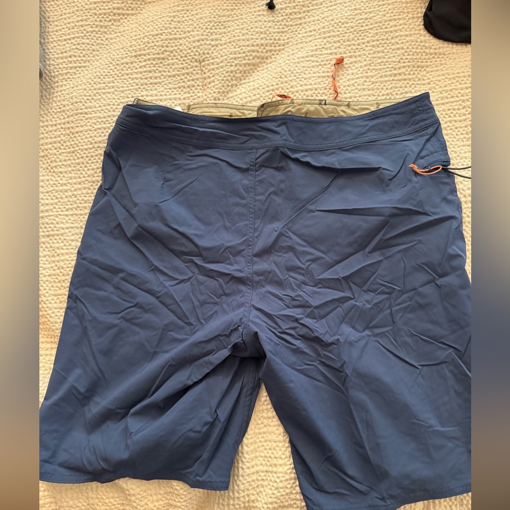 Patagonia Men's Blue Shorts - Picture 5 of 6